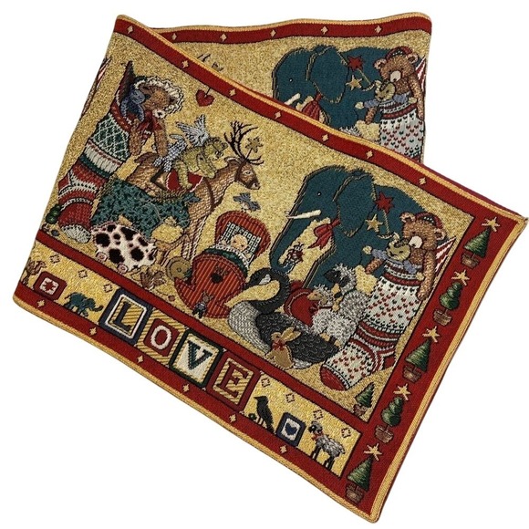 Christmas Tapestry Table Runner Christmas Stocking Elephant Train Design Love - Picture 1 of 5